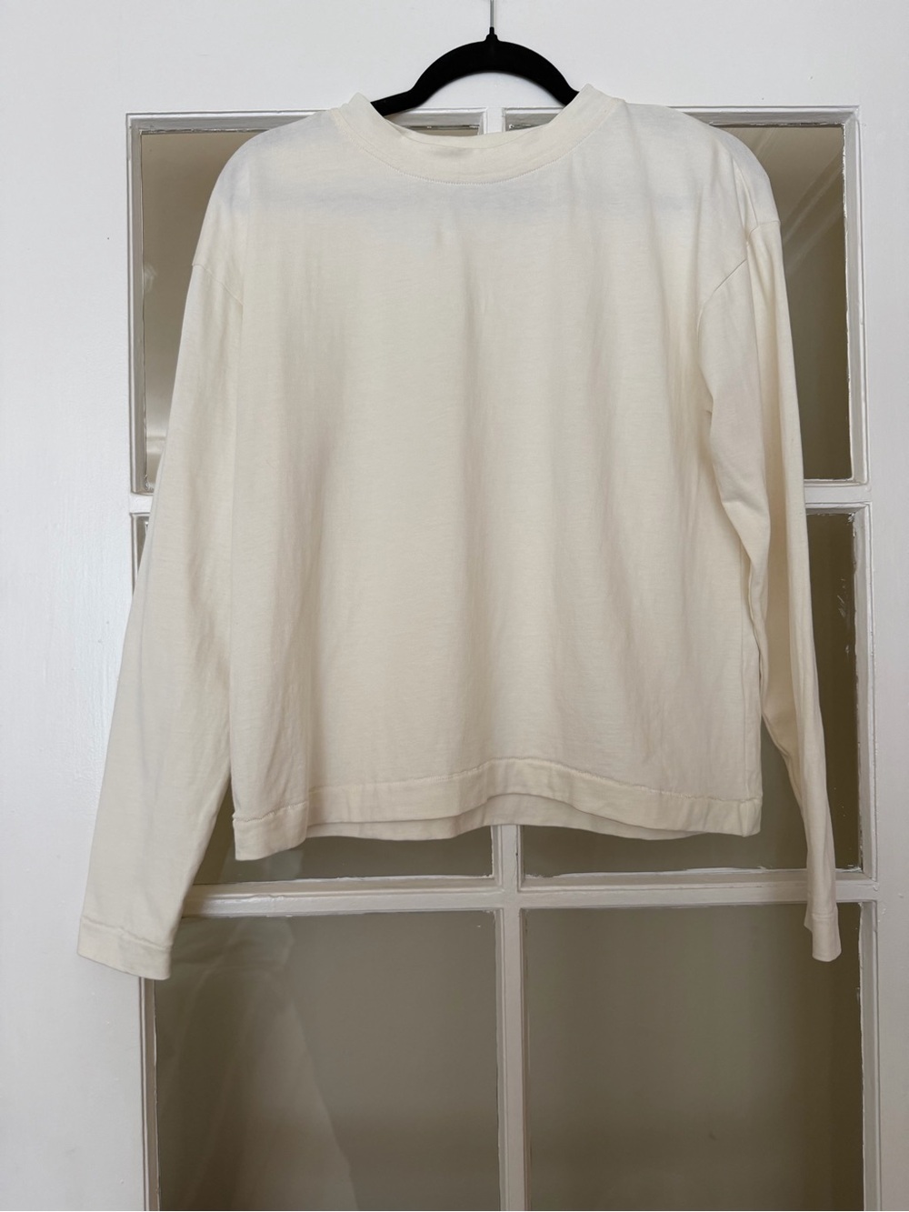 Women's Cream Long-Sleeve Crewneck Top